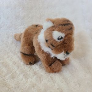 Gund  Tiger Plush Toy  44528 Stuffed Wildlife Animal 7 Inch